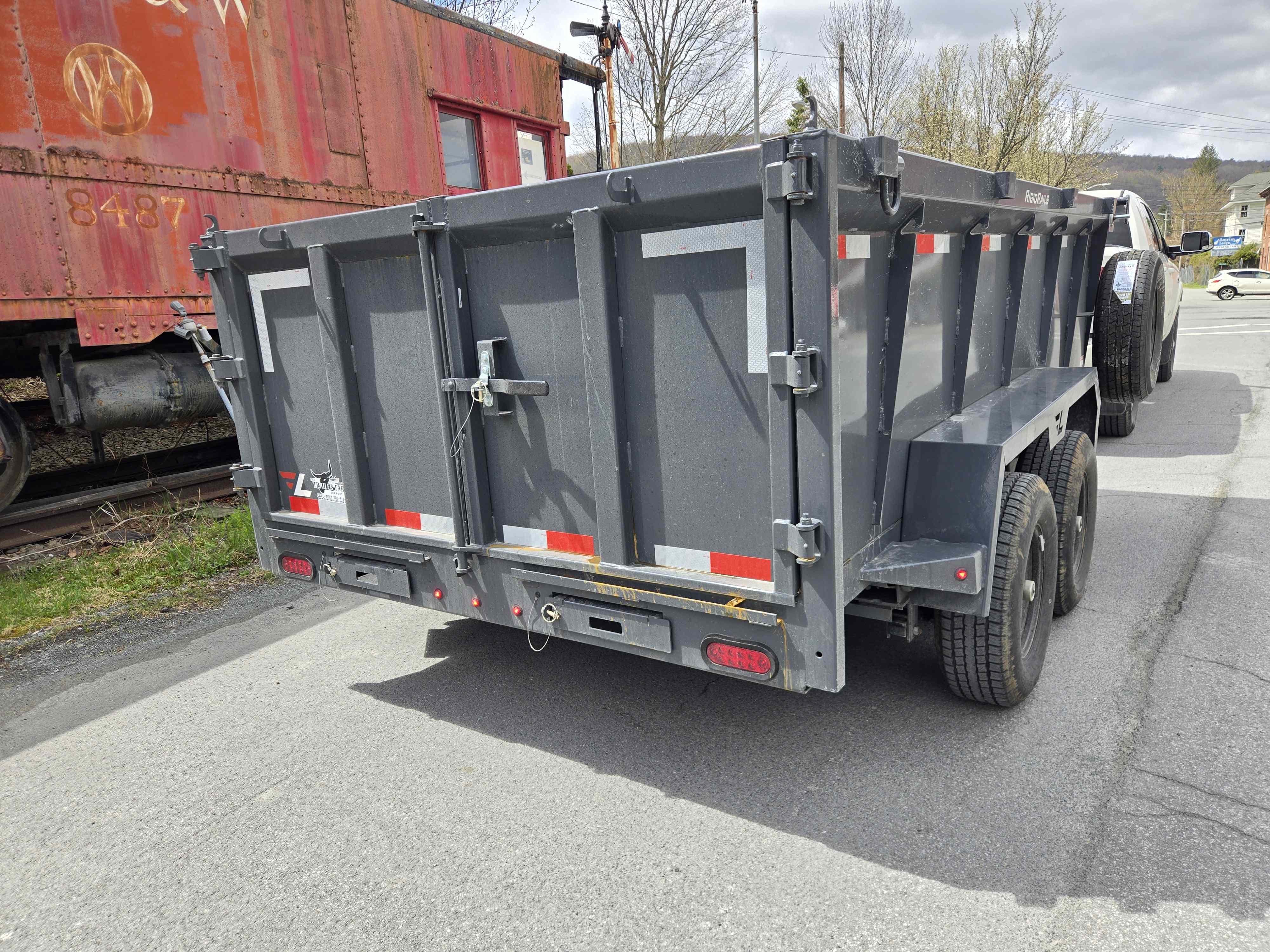 6.5x12 Lamar Dump Trailer - Thumbnail 3